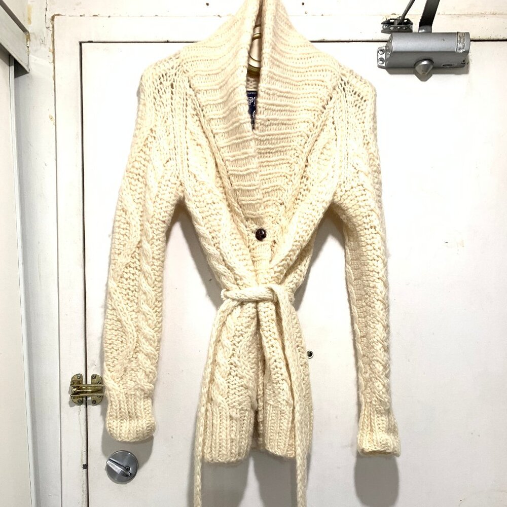 PINK VICTORIA'S SECRET KNITTED WOOL SWEATER CARDIGANS SIZE S